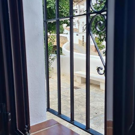 Apartamento Puente Triana Setenil de las Bodegas Kültér fotó