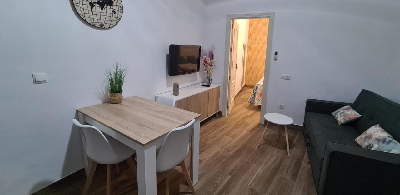 Apartamento Puente Triana Setenil de las Bodegas Kültér fotó